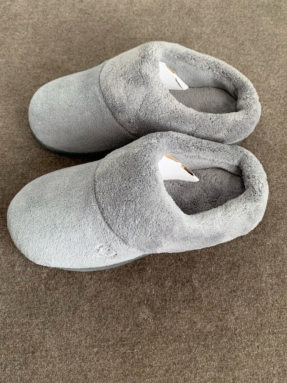 isotoner Plush Slip-On House Slippers in Light Gray